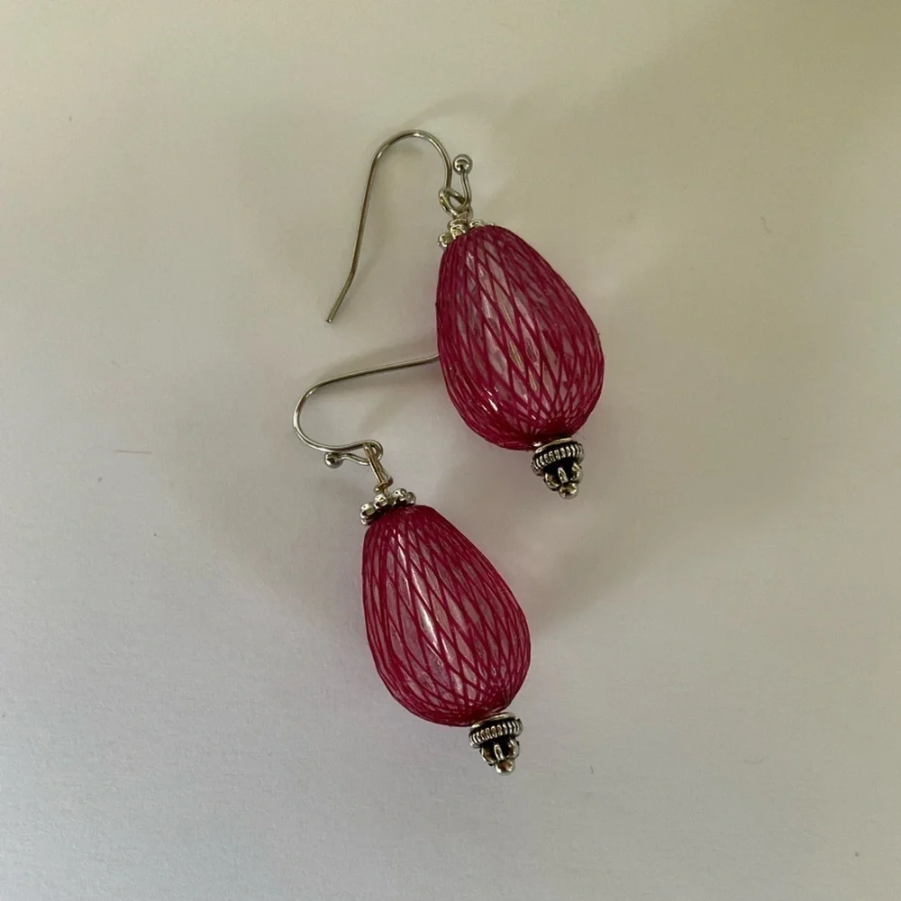Hand Crafted Pink and Burgundy Beaded Jewelry Set Pierced Earrings and Necklace